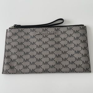 Michael Kors Large Zipper Clutch Wristlet